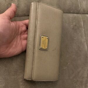 Dolce & Gabbana Beige Wallet
